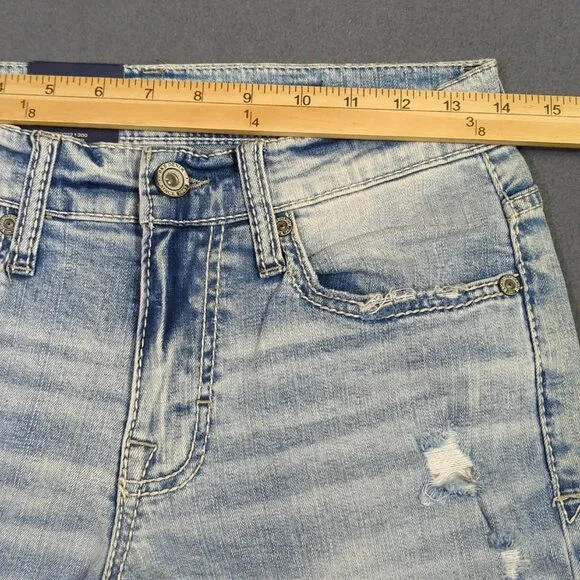 BKE Jeans Men's 28x32 Blue Jake Straight Leg Distressed Denim NWT